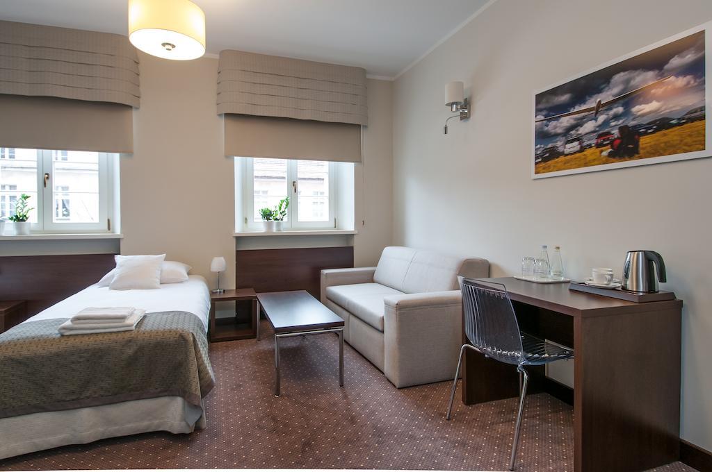 B&B Wieniawa Parking I Sniadanie W Cenie! Breakfast And Parking Included! Лешно Экстерьер фото