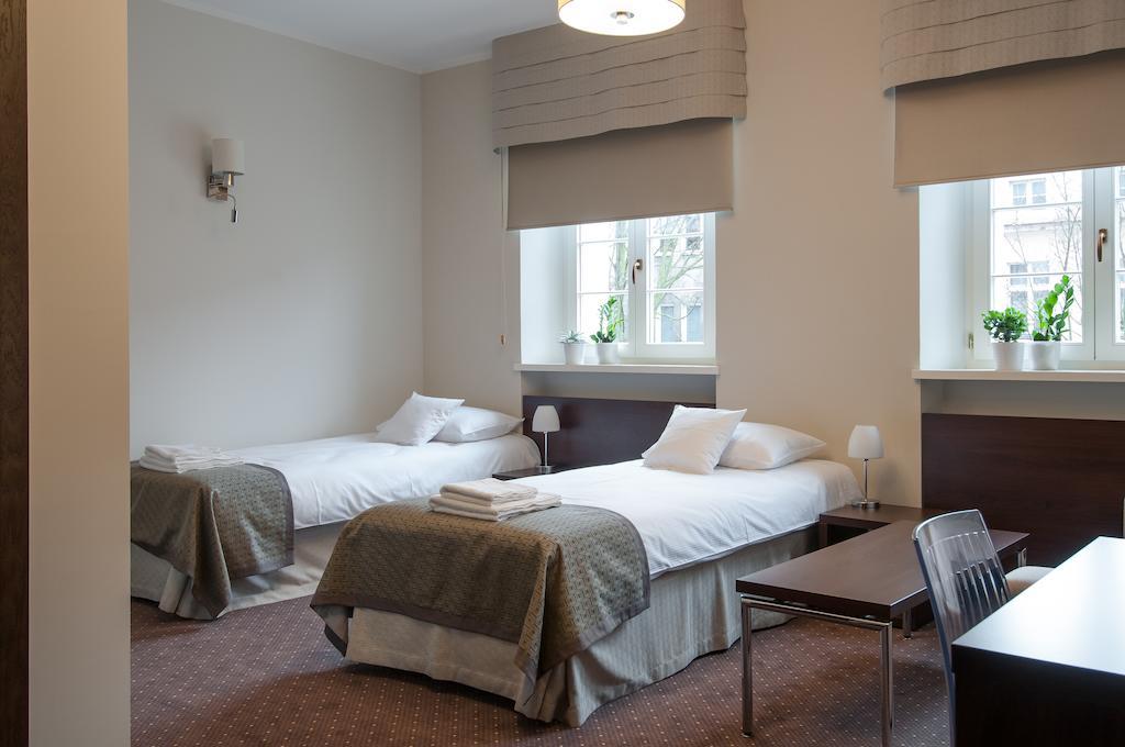 B&B Wieniawa Parking I Sniadanie W Cenie! Breakfast And Parking Included! Лешно Номер фото