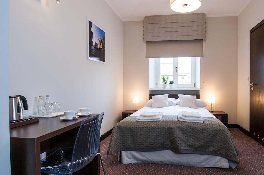B&B Wieniawa Parking I Sniadanie W Cenie! Breakfast And Parking Included! Лешно Номер фото