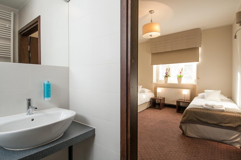 B&B Wieniawa Parking I Sniadanie W Cenie! Breakfast And Parking Included! Лешно Экстерьер фото