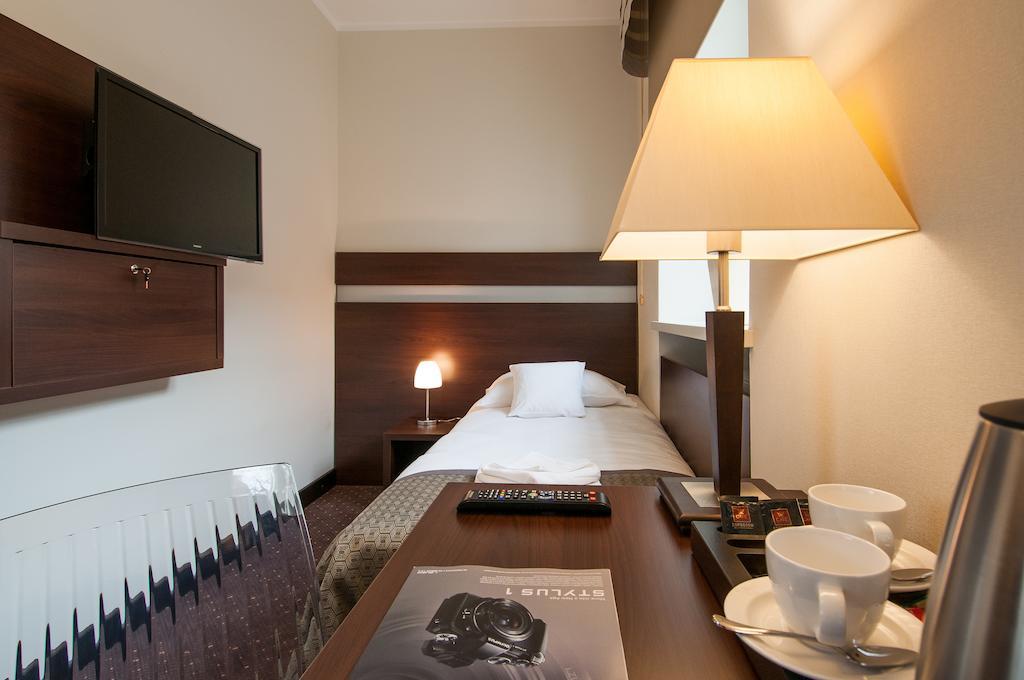 B&B Wieniawa Parking I Sniadanie W Cenie! Breakfast And Parking Included! Лешно Номер фото