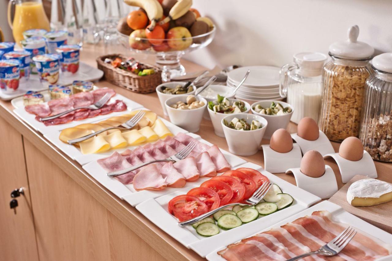 B&B Wieniawa Parking I Sniadanie W Cenie! Breakfast And Parking Included! Лешно Экстерьер фото